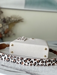 Louis Vuitton Capucines BB Taurillon Leather in Cream - Handbags M58720CR