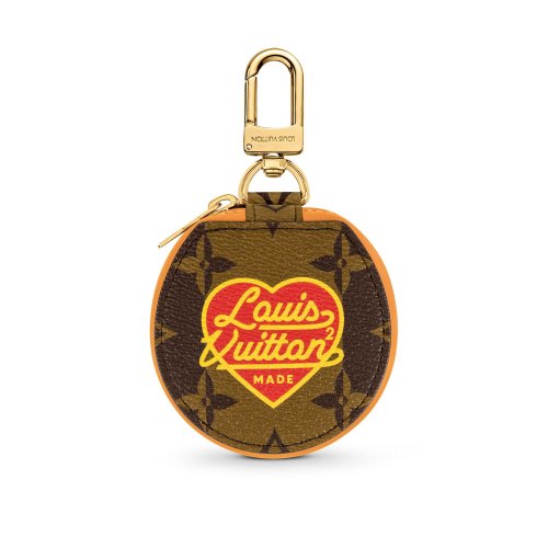 Louis Vuitton Horizon Earphones Case Monogram in Brown - Women - Accessories GI0716