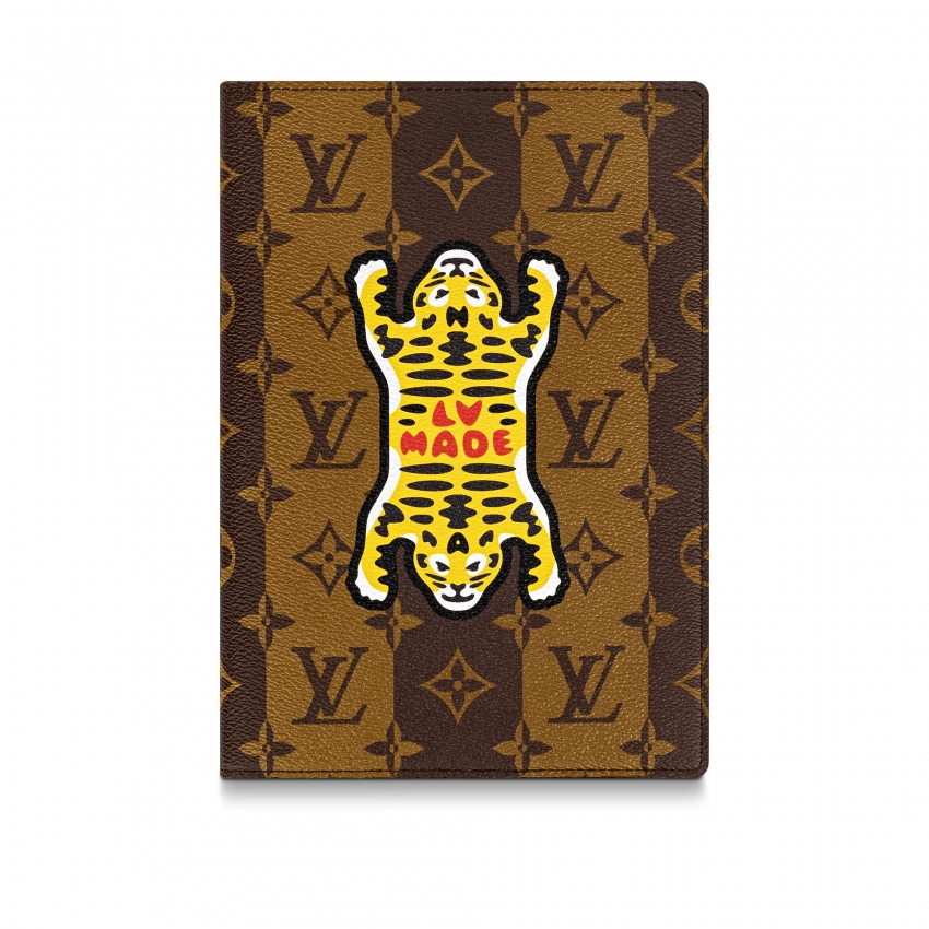 Louis Vuitton Notebook Cover Monogram in Brown - Art Of Living - Books and Writing GI0720