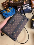 Louis Vuitton Monogram Canvas Petite Malle M40273