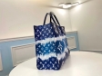 Louis Vuitton Monogram Giant Canvas LV Escale Onthego GM Tote Bag M45120 Bleu
