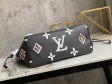 Louis Vuitton Neverfull MM Autres Toiles Monogram in Black - Handbags M45818