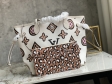 Louis Vuitton Neverfull MM Autres Toiles Monogram in Cream - Handbags M45819