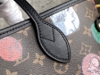 Louis Vuitton Neverfull MM Monogram in Multicolor - Handbags M45923