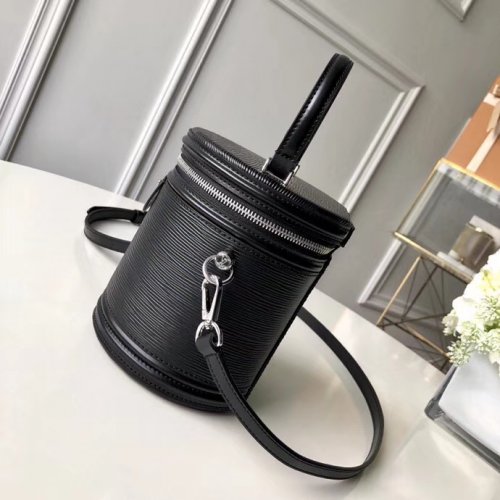 Louis Vuitton Epi Cowhide Beauty Case Vanity Bag M52226 Noir Louis Vuitton Epi Cowhide Beauty Case Vanity Bag M52226 Noir