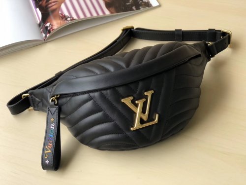 Louis Vuitton Smooth Calf Leather New Wave Bum Bag M53750 Black Noir