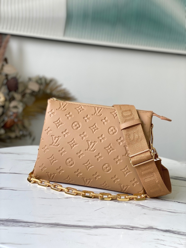 Louis Vuitton Coussin PM H27 Lambskin in Camel - Handbags M57791