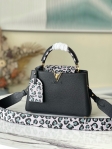 Louis Vuitton Capucines BB Taurillon Leather in Black - Handbags M58720
