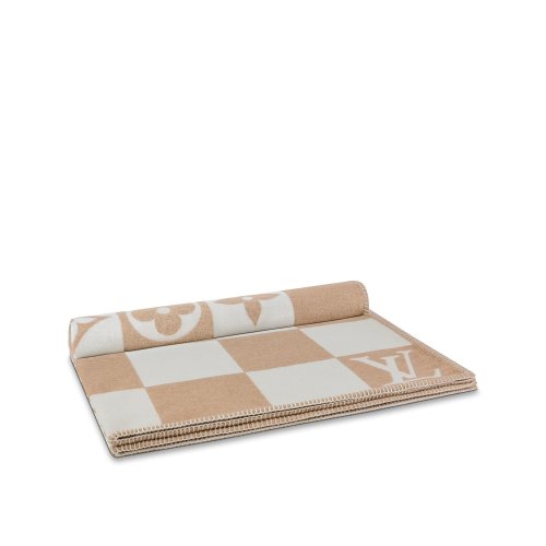 Louis Vuitton LV Checkmate Blanket - New - For Women M77861 Beige