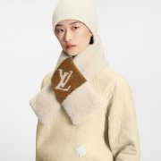 Louis Vuitton Never Freeze Scarf - Women - Accessories M77867