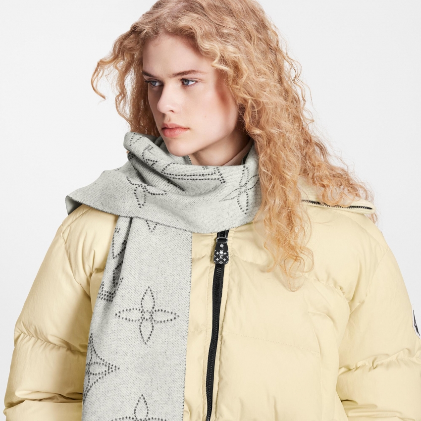 Louis Vuitton Mahina Flight Mode Scarf - Women - Accessories M77903