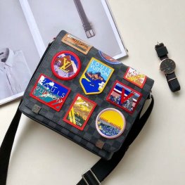 Louis Vuitton Damier Graphite Canvas Alpes Story District PM Messenger N40040 Louis Vuitton Damier Graphite Canvas Alpes Story District PM Messenger N40040