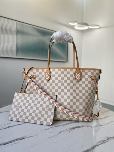 Louis Vuitton Neverfull MM Damier Azur Canvas in Rose - Handbags N50047 Louis Vuitton Neverfull MM Damier Azur Canvas in Rose - Handbags N50047