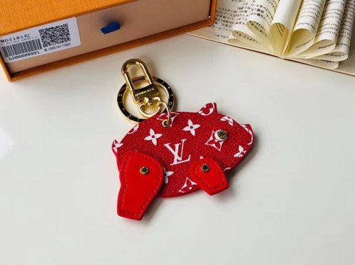 Louis Vuitton Chinese zodiac Figurine Pig bag charm and key holder M64181 Red Louis Vuitton Chinese zodiac Figurine Pig bag charm and key holder M64181 Red