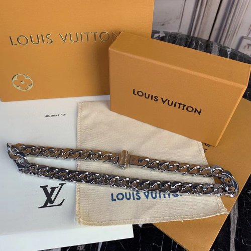 Louis Vuitton Silver LV Chain Links Necklace Men M68272 Louis Vuitton Silver LV Chain Links Necklace Men M68272