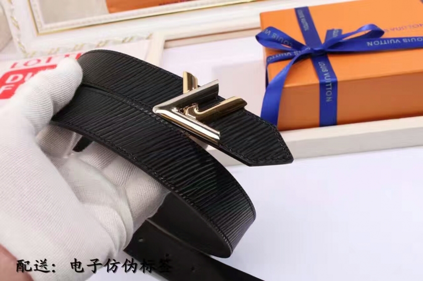 Louis Vuitton LV Twist 30mm Epi Leather in Black - Accessories M9360U