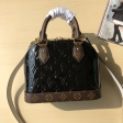 Louis Vuitton Monogram Vernis Leather Alma BB M44389