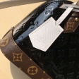 Louis Vuitton Monogram Vernis Leather Alma BB M44389