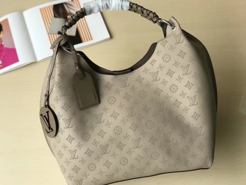 Louis Vuitton Mahina Leather Carmel Hobo Bag M52950 Galet Louis Vuitton Mahina Leather Carmel Hobo Bag M52950 Galet