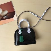 Louis Vuitton Monogram Vernis Leather Alma BB M90447 Noir Black