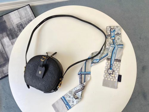 Louis Vuitton Monogram Empreinte Leather Boite Chapeau Souple MM Handbag M45167 Black Louis Vuitton Monogram Empreinte Leather Boite Chapeau Souple MM Handbag M45167 Black