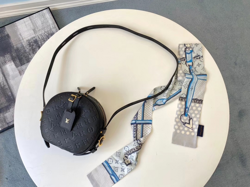 Louis Vuitton Monogram Empreinte Leather Boite Chapeau Souple MM Handbag M45167 Black