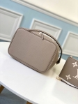 Louis Vuitton NeoNoe MM Bicolor Monogram Empreinte Leather in Grey - Handbags M45555
