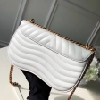 Louis Vuitton New Wave Chain Bag MM M51945 Soft-white Snow