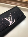 Louis Vuitton Taurillon leather Capucines Wallet M62556 Noir