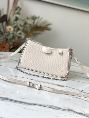 Louis Vuitton Epi Cowhide Leather Easy Pouch On Strap M80479 Quartz Louis Vuitton Epi Cowhide Leather Easy Pouch On Strap M80479 Quartz
