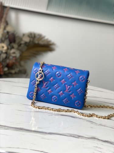 Louis Vuitton Pochette Coussin H27 in Blue / Red - Small Leather Goods M80743