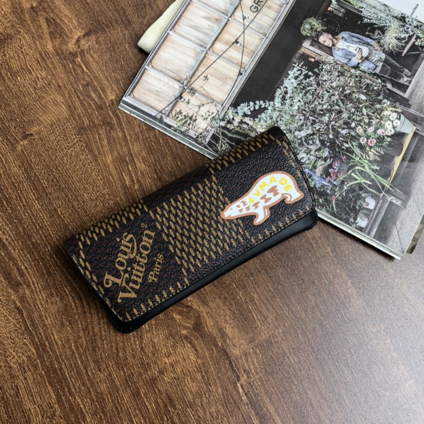 Louis Vuitton X Nigo Glasses case GI0497