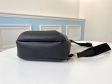 Louis Vuitton Taiga Avenue Sling Bag M30443