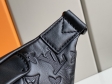 Louis Vuitton Monogram Shadow Calf Leather Men Discovery Bumbag M44388