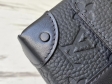 Louis Vuitton Trunk Messenger Taurillon Monogram in Black - Bags M57726