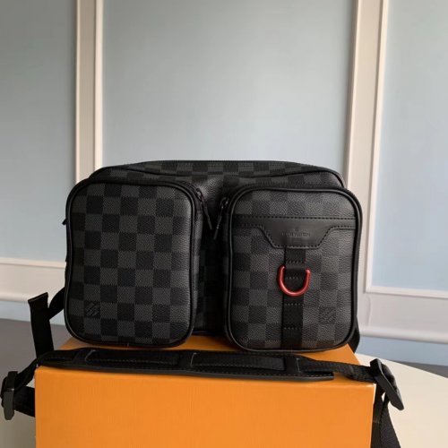 Louis Vuitton Damier Graphite Canvas Men Utility Messenger Bag N40280