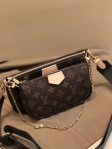 Louis Vuitton Monogram Multi Pochette Accessoires Coin Purse M44813K