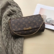 Louis Vuitton Monogram Canvas Favorite MM M40718