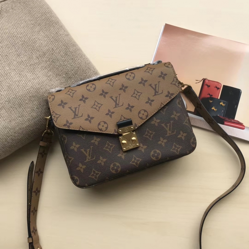 Louis Vuitton Monogram Reverse Canvas Pochette Métis Women M41465