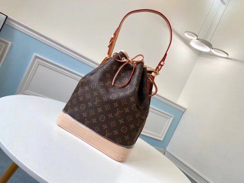 Louis Vuitton Monogram Canvas Noe M42224 Louis Vuitton Monogram Canvas Noe M42224