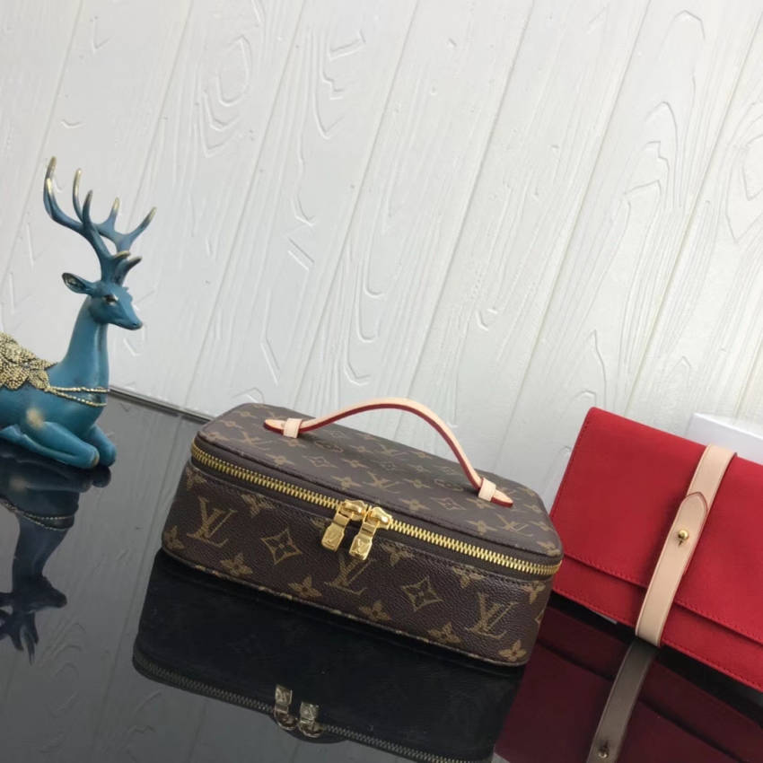 Louis Vuitton Monogram Canvas Travel Nice Jewelry Case M43449 Red