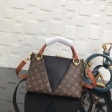 Louis Vuitton Monogram Canvas V TOTE BB M43976 Noir