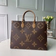 Louis Vuitton Monogram Giant canvas Onthego Tote bag M44576