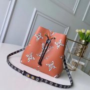 Louis Vuitton LV Jungle Monogram Giant NéoNoé Bucket Bag M44717 Caramel