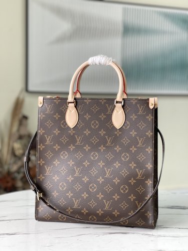 Louis Vuitton Sac Plat PM Monogram in Brown - Women - Handbags M45848