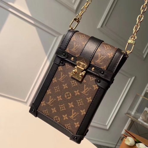 Louis Vuitton Monogram Canvas REF.PF.Vavin Chain IPhone M63913 Louis Vuitton Monogram Canvas REF.PF.Vavin Chain IPhone M63913