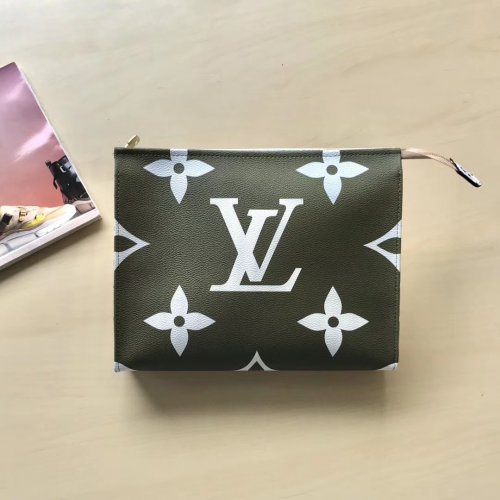 Louis Vuitton Giant Monogram Toilet Pouch XL M67691 Khaki
