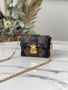 Louis Vuitton Monogram Canvas Essential Trunk M68566 Black