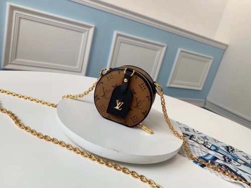 Louis Vuitton Monogram Reverse Petite Boite Chapeau necklace M68577 Louis Vuitton Monogram Reverse Petite Boite Chapeau necklace M68577