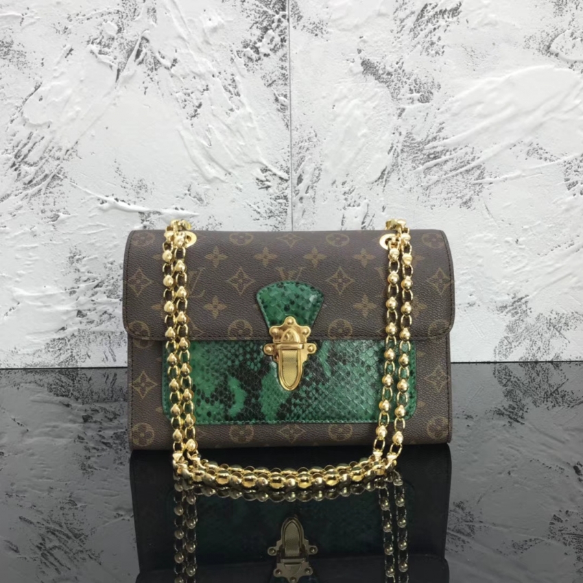 Louis Vuitton Monogram Python leather Victoire Chain Bag N93782